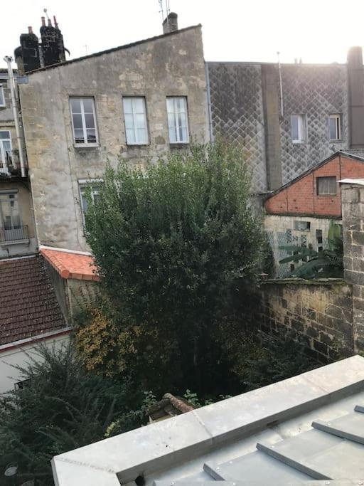 Studio Calme Au Centre De Bordéus Exterior foto